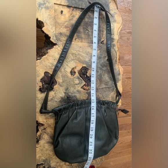 Vintage COMTESSE Black Leather Kiss-Lock Frame Bag - Picture 8 of 8